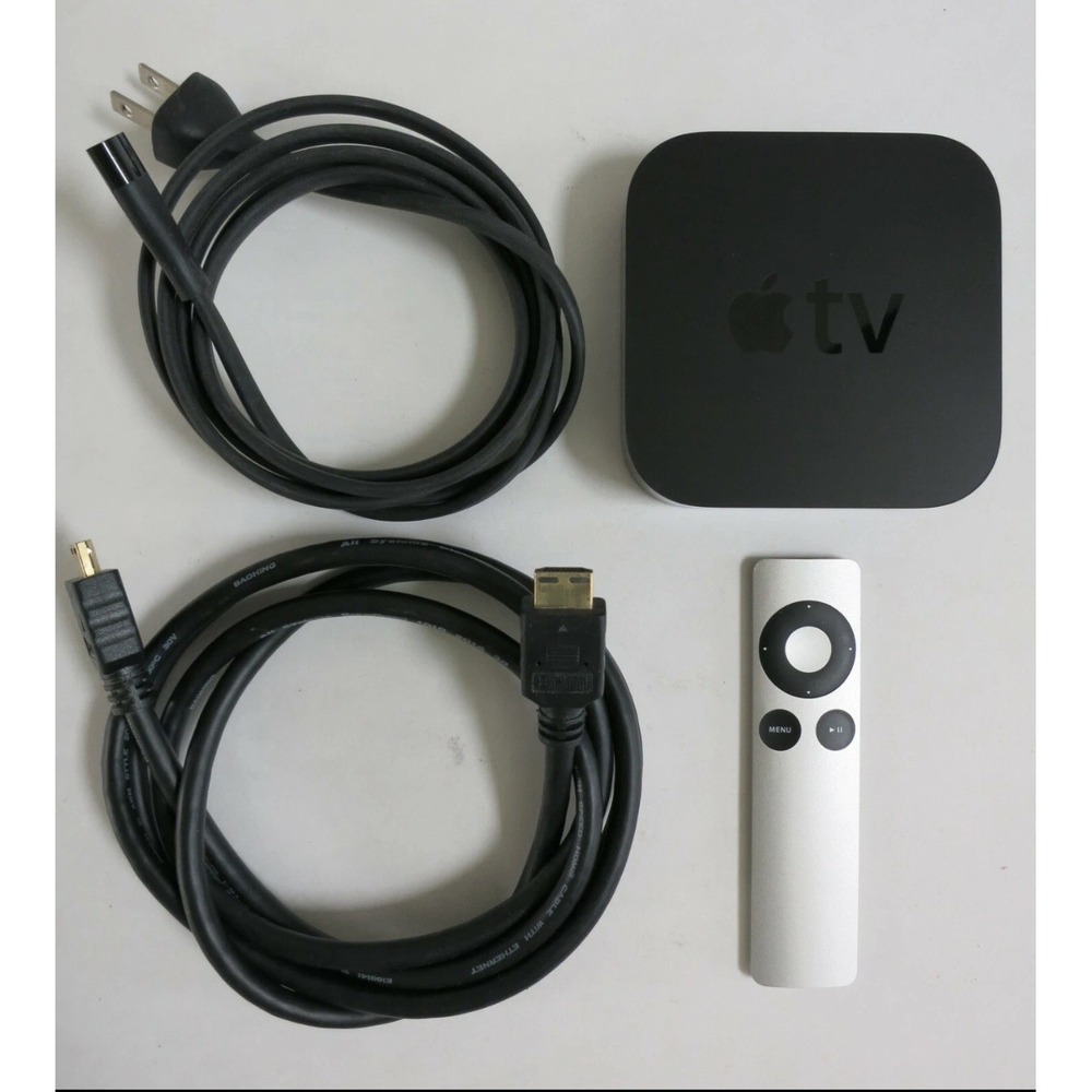 Apple TV (3rd Generation) Streaming Device‎ Bundle A1469 Excellent Condition